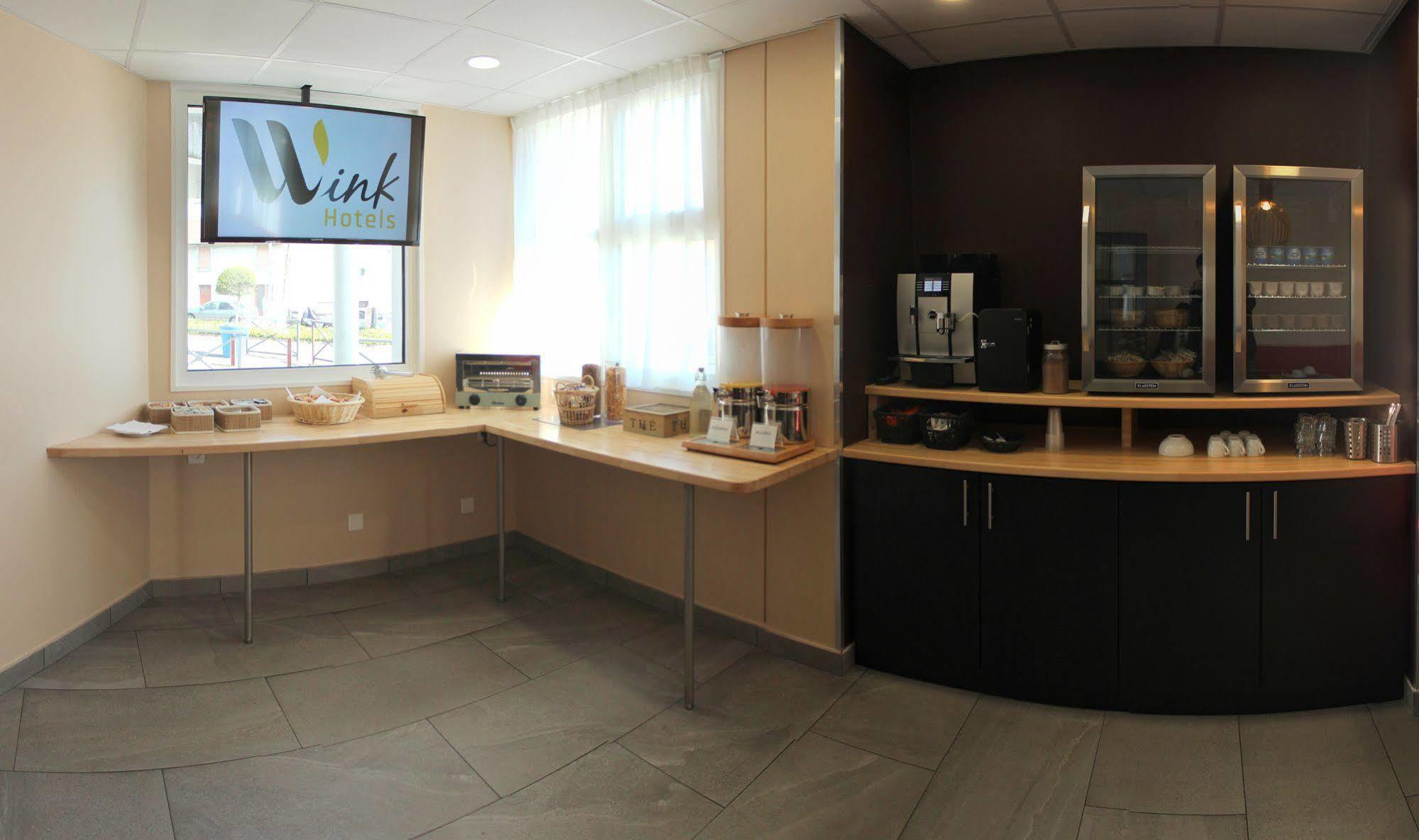 Wink Hotel Juvisy 외부 사진